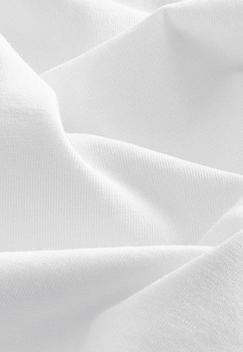100% Cotton Fabric close-up